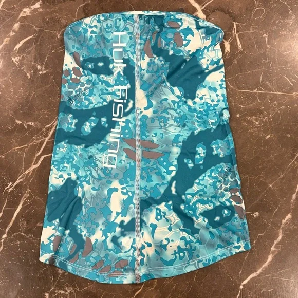 Huk Kryptek Aqua Camo Performance Fishing Neck Gaiter - Picture 2 of 9